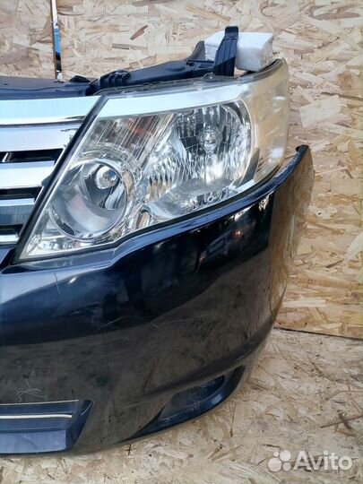 Ноускат Nosecut Nissan Serena c25 2008