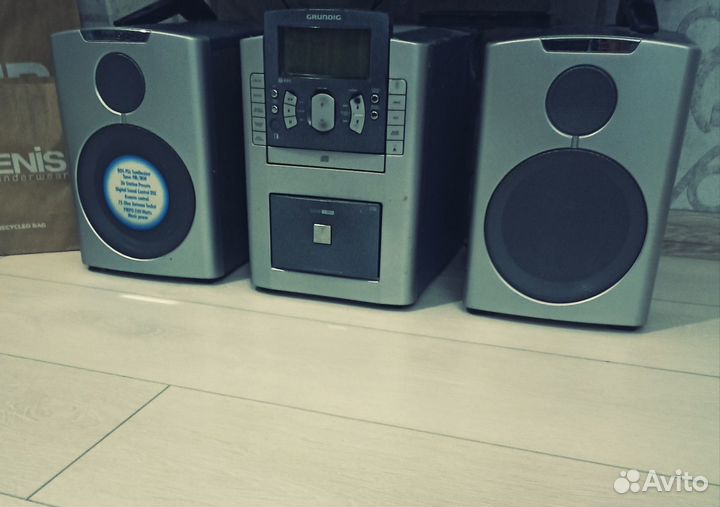 Музыкальный центр grundig