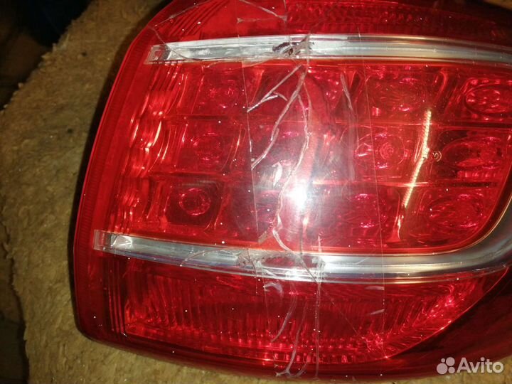 Стоп - сигнал, правый. KIA Sportage 3