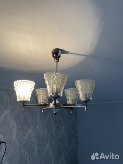 Люстра потолочная бу