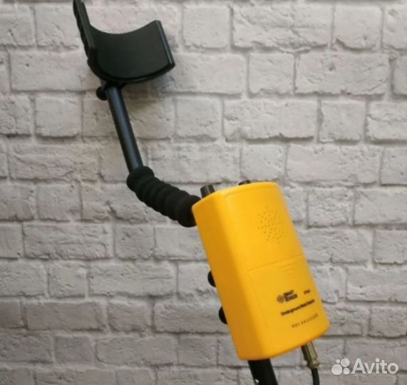 Металлоискатель глубинный ST944