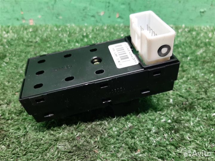 Блок управления стеклоподъемниками KIA ceed (ED)