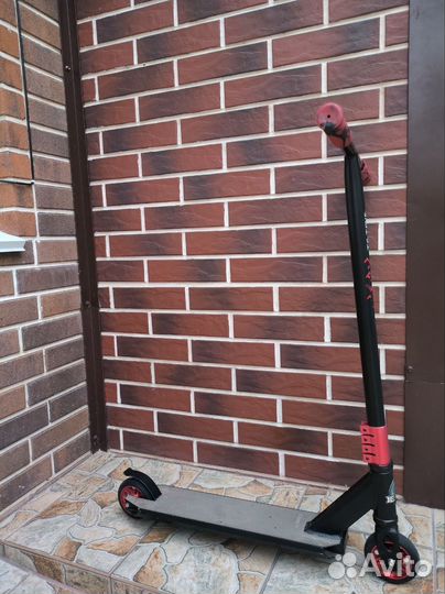 Трюковой самокат