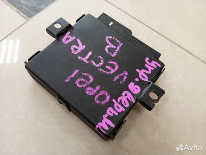 Блок электронный Opel Vectra B хетчбек Y16XE 2000