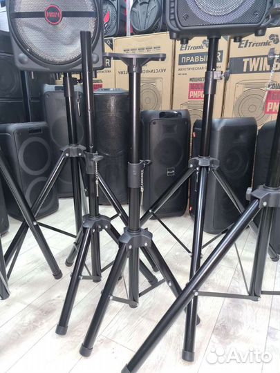 Стойка для акустических систем