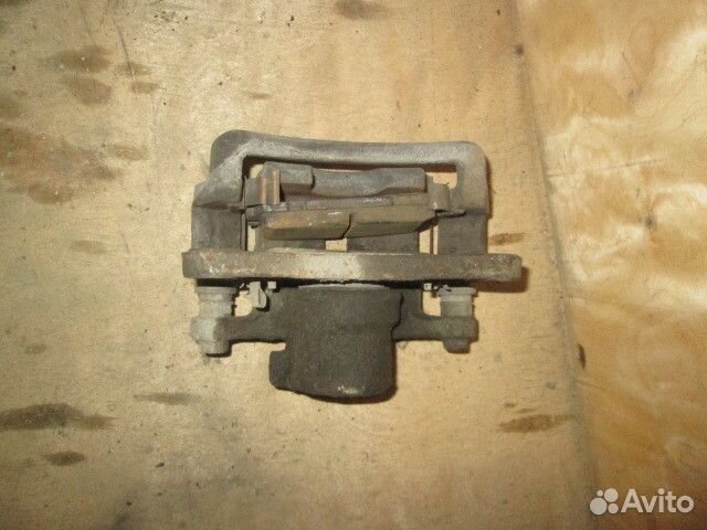 Суппорт задний правый Opel Antara 2006-2011