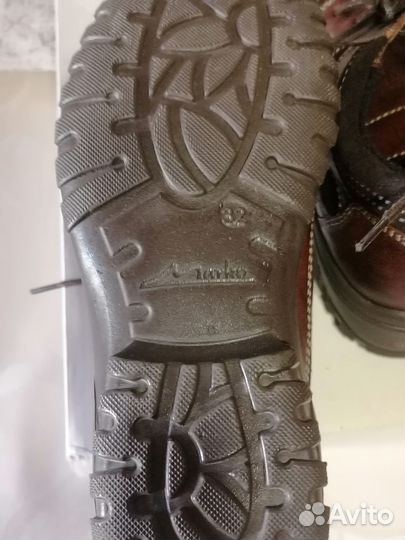 Ботинки демисезонные для девочки новые 29 размер