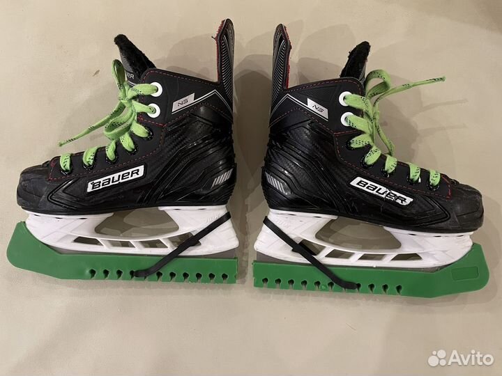 Хоккейные коньки bauer