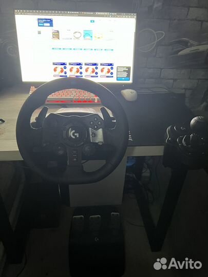 Игровой руль logitech