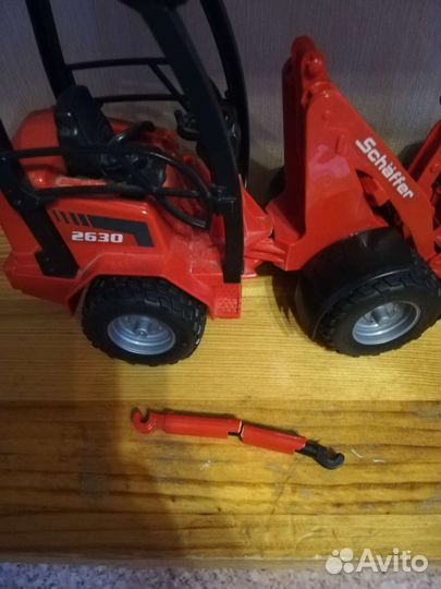 Bruder погрузчик