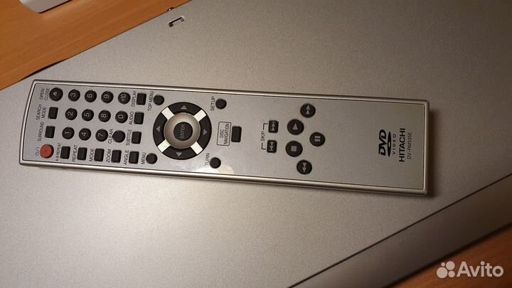 DVD плеер hitachi DV-588A
