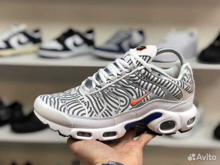 Кроссовки Nike Tn Plus