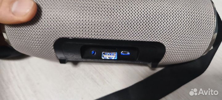 Портативная колонка bluetooth jbl