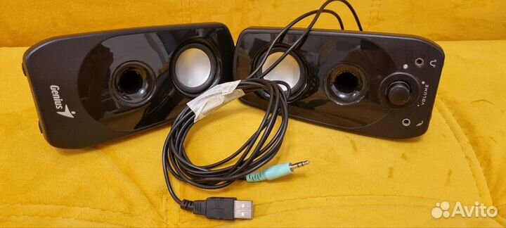 Колонки для компьютера Genius