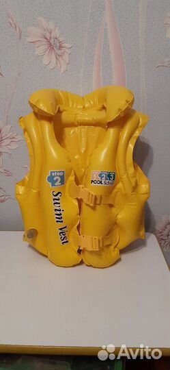Надувной спасательный жилет детский