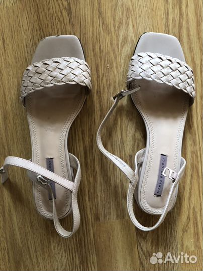 Босоножки женские 37