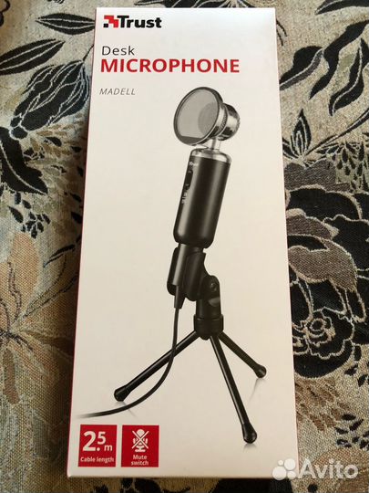 Микрофон Trust Madell Desk