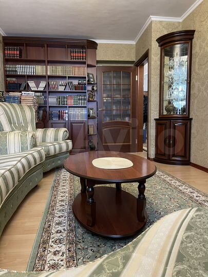 2-к. квартира, 55,3 м², 2/5 эт.