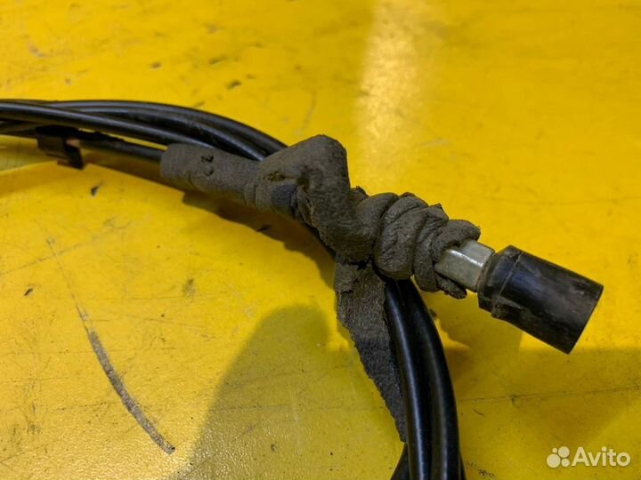 Трос лючка бензобака Kia Ceed 2009-2012