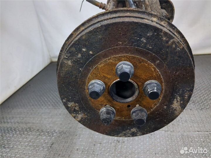 Балка подвески задняя Pontiac Vibe 1, 2003