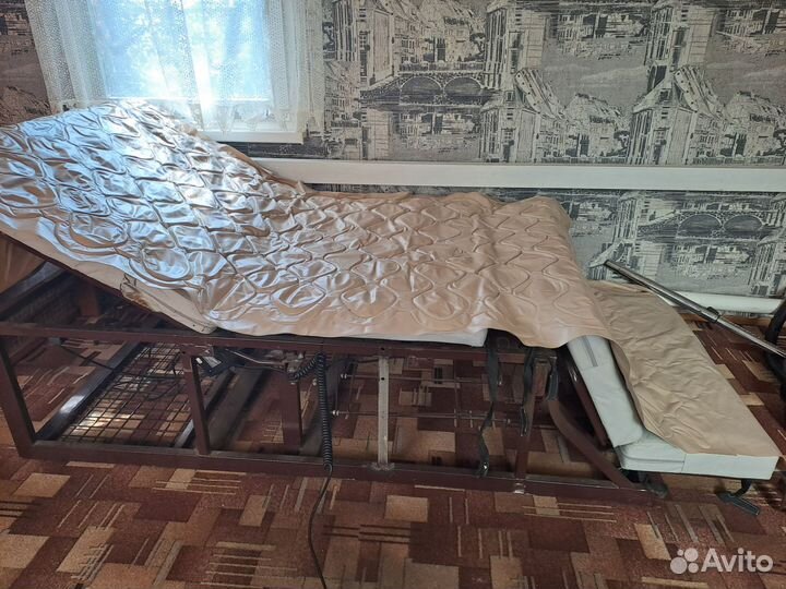 Кровать для лежачих больных с электроприводом