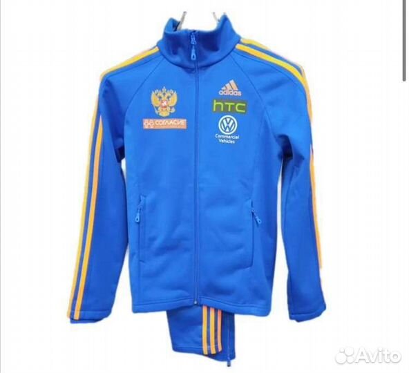 Разминочный лыжный костюм