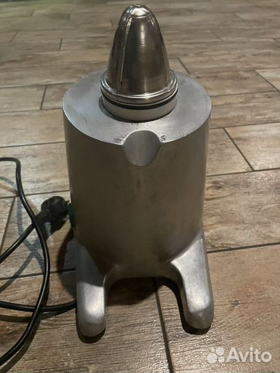 Соковыжималка для цитрусовых Kromo BK4