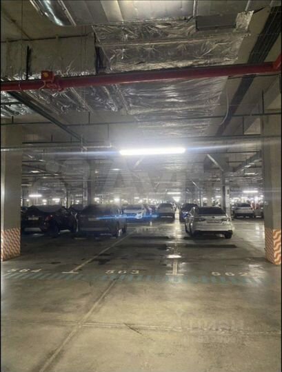 Машиноместо, 13 м²