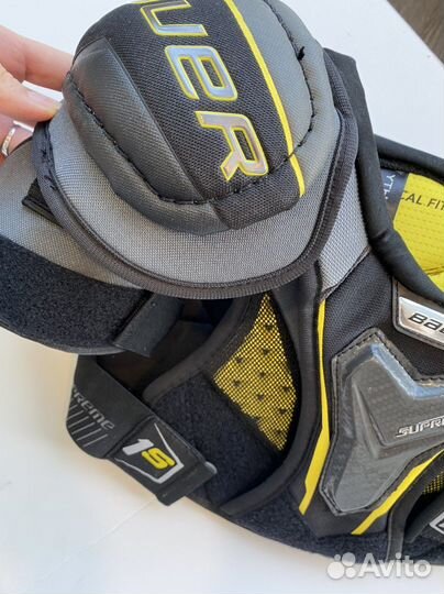 Нагрудник хоккейный bauer 1s