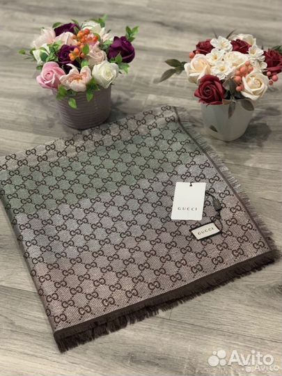 Платок шаль Gucci с люрексом коричневая