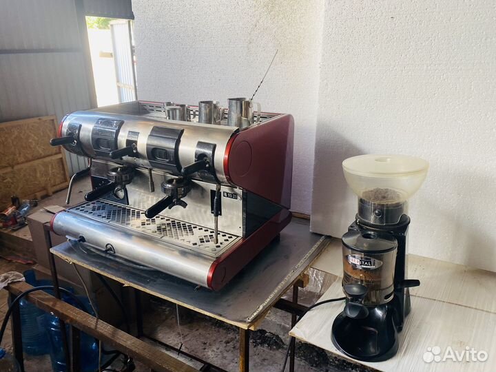 Кофемашина и кофемолка