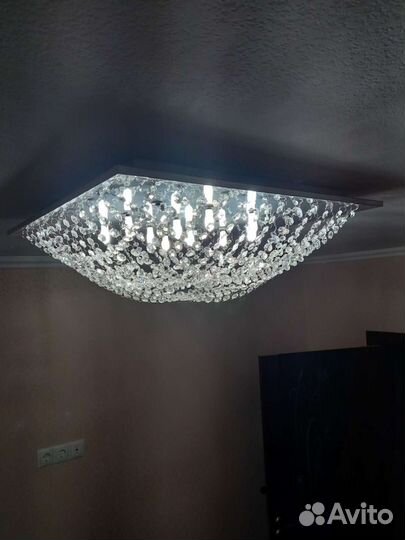 Люстра потолочная