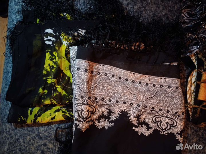 Женские шарфы и платки