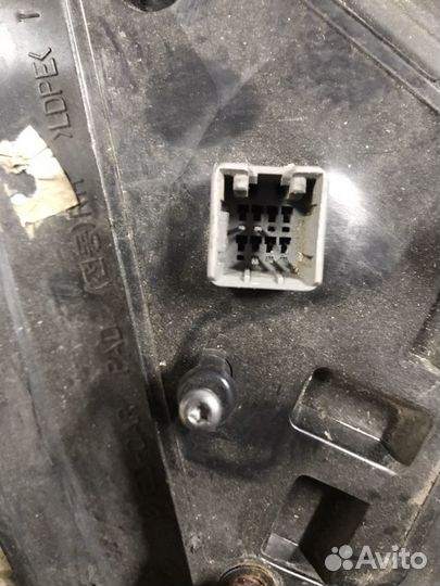 Зеркало правое Kia ceed. 2007-2012 год