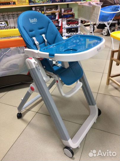 Стульчик для кормления ребенка