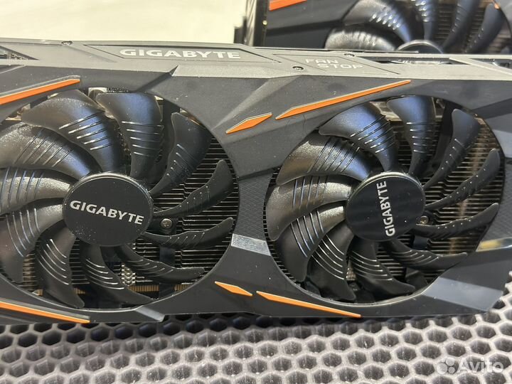 Видеокарта gigabyte gaming RX 580 8Gb
