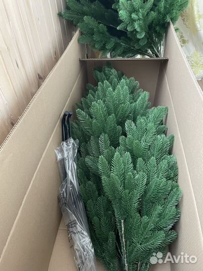 Новогодняя игрушка 210см