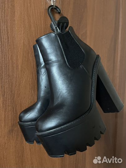 Ботильоны на большой платформе