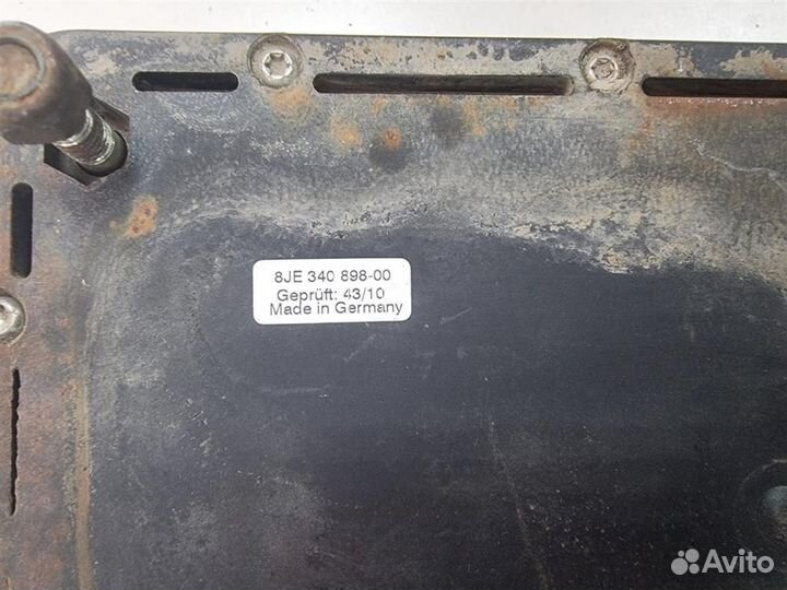 Коробка распределительная с розетками (Hella) 8JE