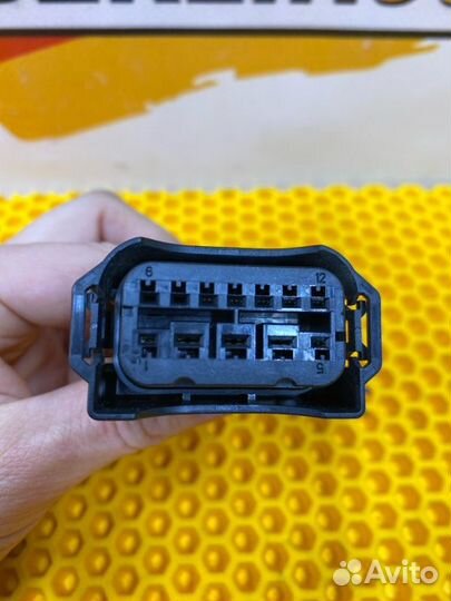 Разъем фишка фары Bmw X1 N20B20 2011