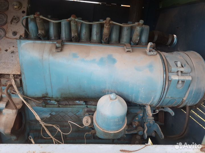 Двигатель Д144