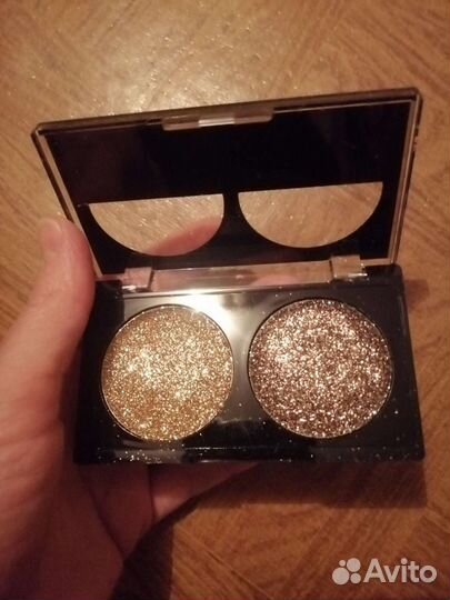 Целая косметичка