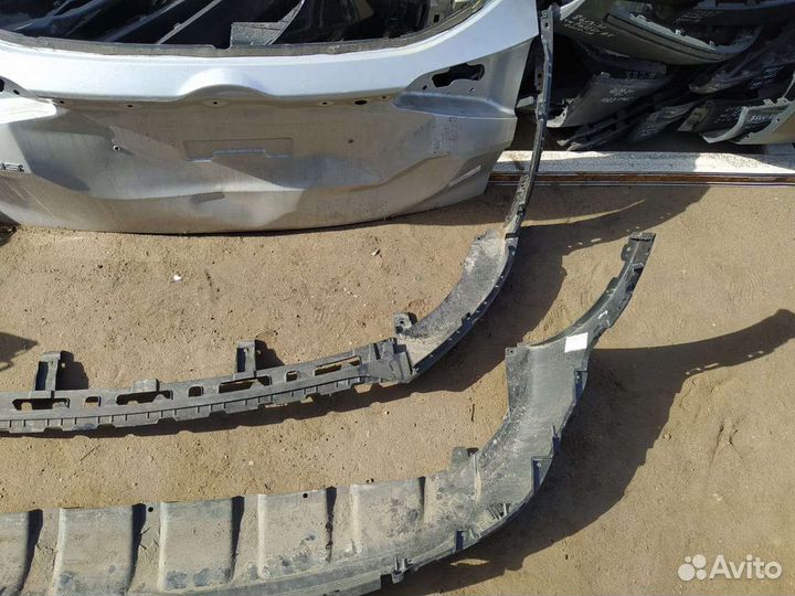 Бампер задний низ Kia Sportage QL