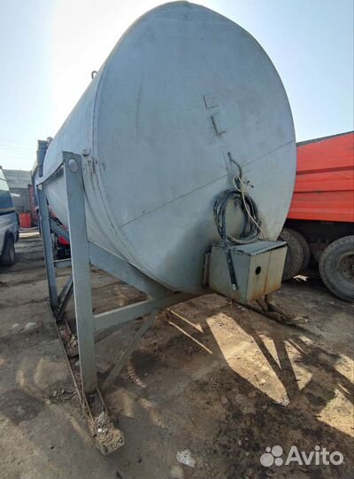 Бочка ёмкость металлическая