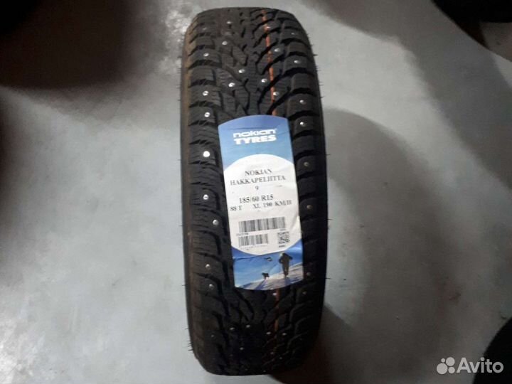 Nokian Tyres Hakkapeliitta 9 185/60 R15 88T