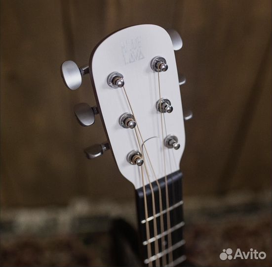 Трансакустическая гитара Blue Lava Original