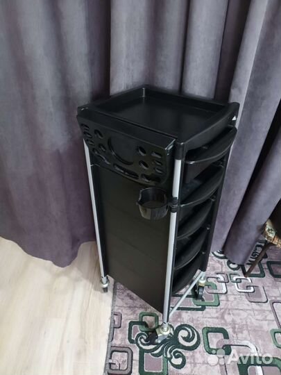 Тележка парикмахерская новая