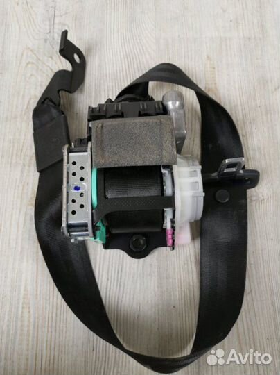 Ремень безопасности передний правый Audi Q5 8R