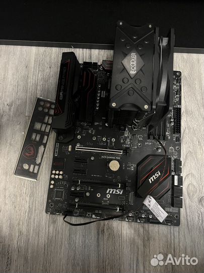 Материнская плата MSI X470 Gaming PRO