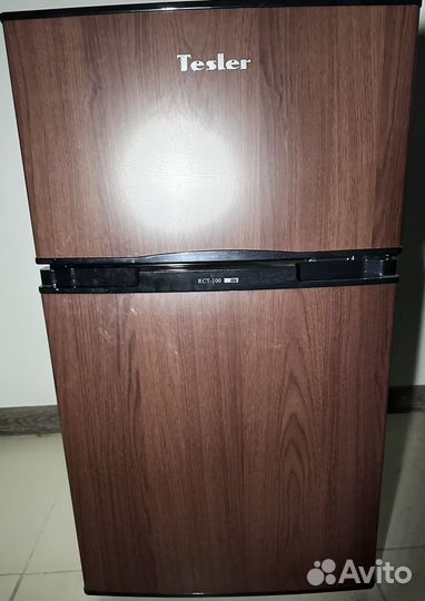 Холодильник бу маленький высота 85 см Tesler